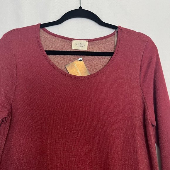 NWT 143 Story Long Sleeve Blouse with Crochet Bottom Detail Maroon/Cream medium - Picture 3 of 8